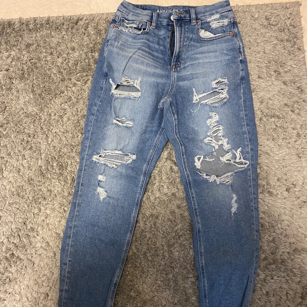 Distressed AE jeans
